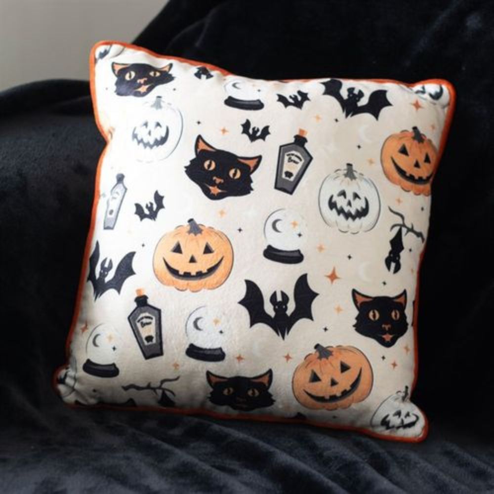Cushion - Vintage-Inspired Halloween Print