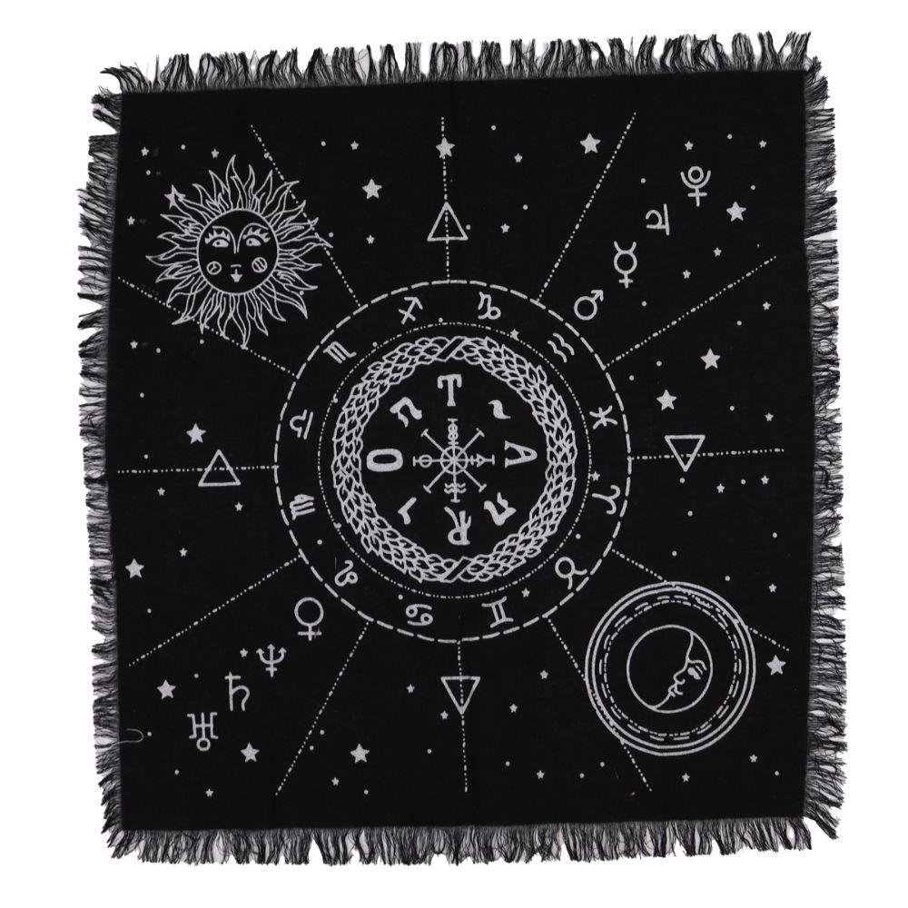 Alter Cloths