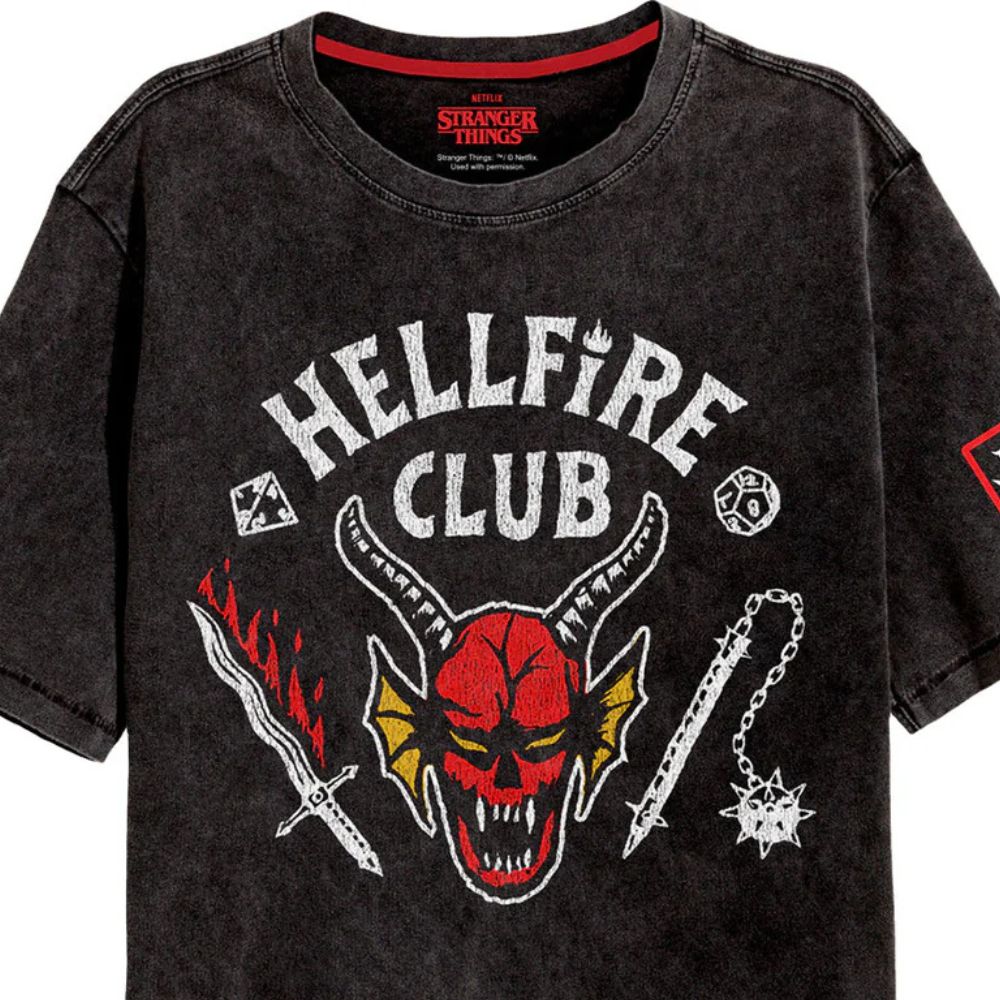 Stranger Things 4 - Hellfire Club Crest - Acid Wash T-Shirt