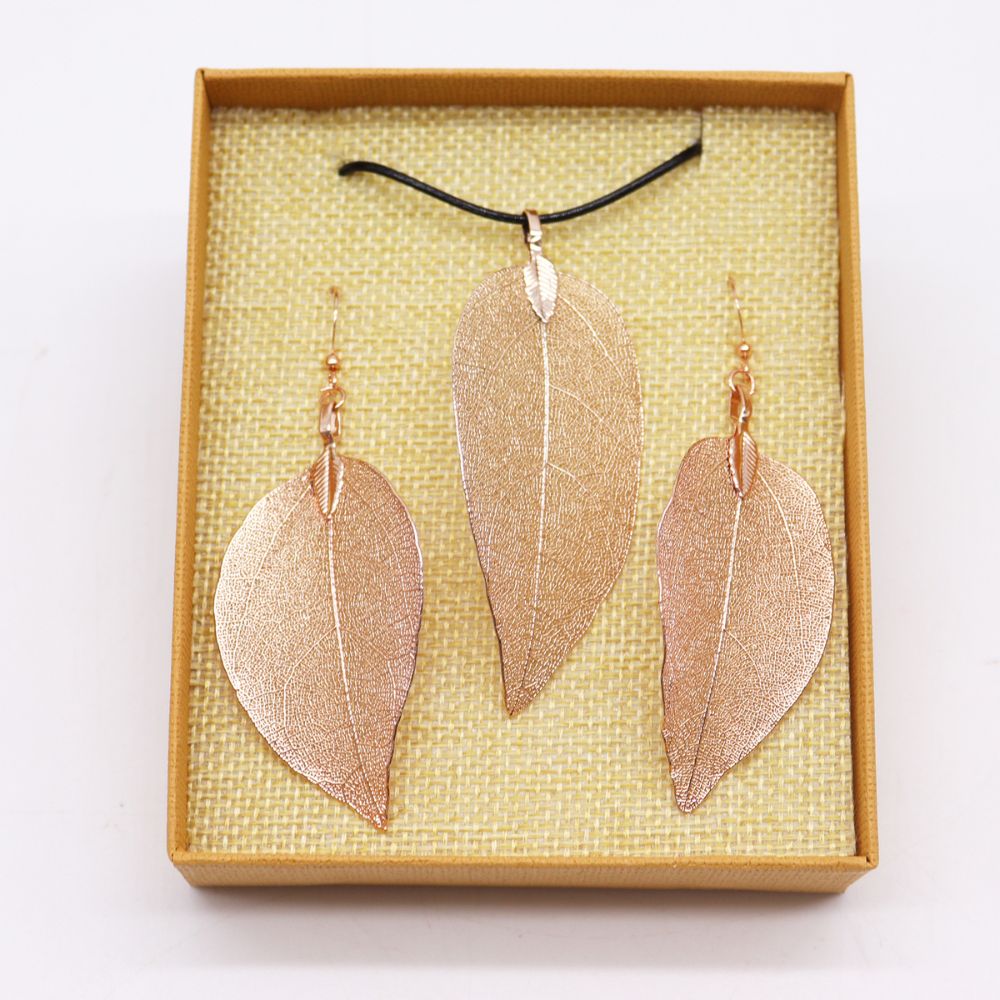 Necklace & Earring Leaf Gift Set