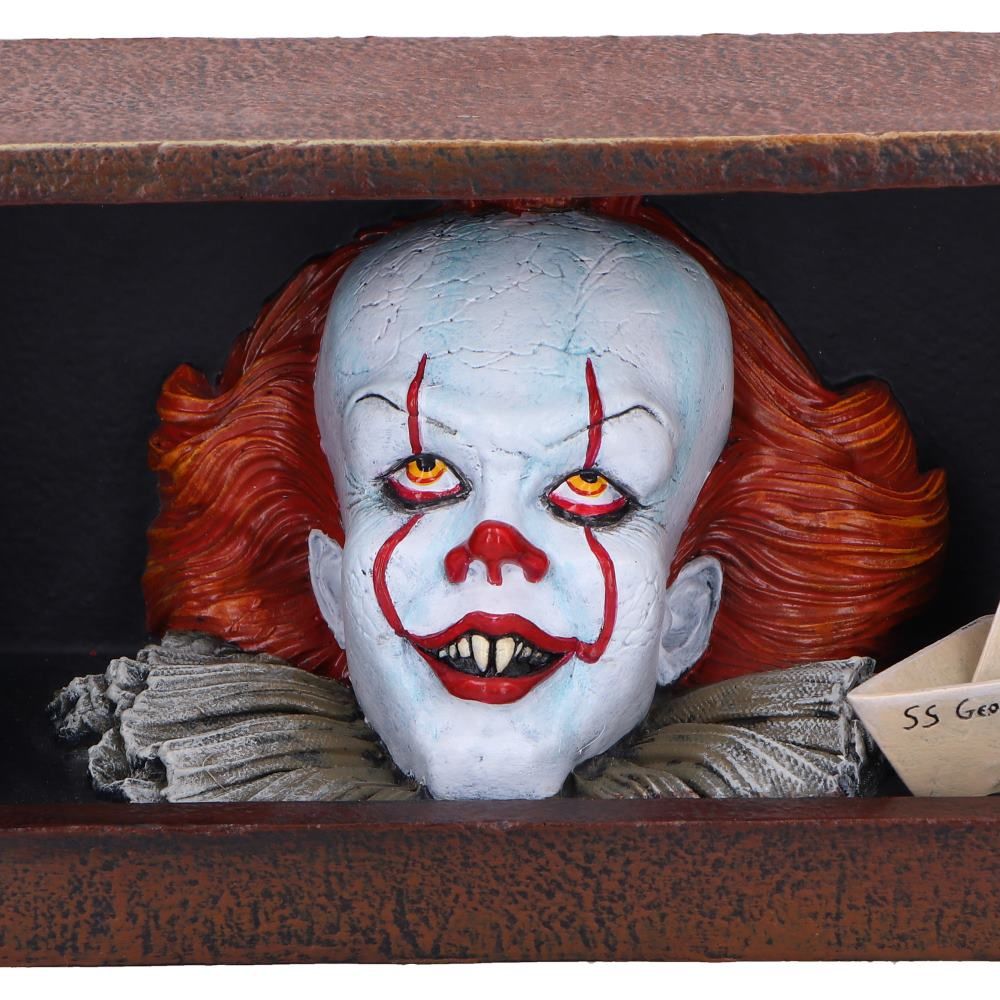 IT! Pennywise Drain Figurine